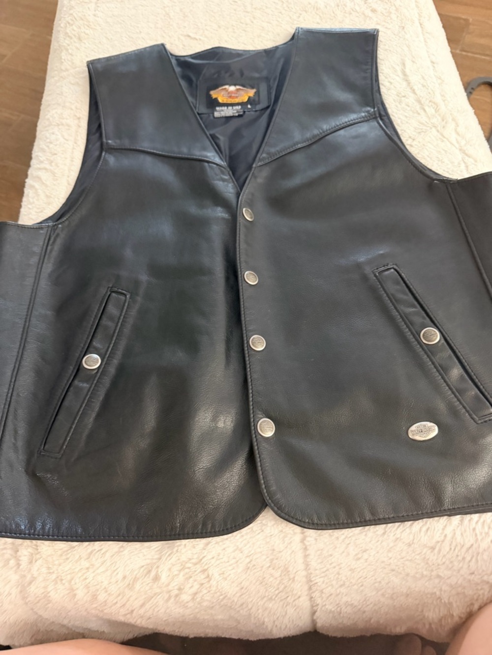 Harley Davidson 100% Real Leather Black Leather Snap-Front Vest Men's Large